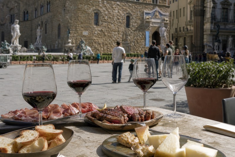 14 Tastings, 4 Wines, Steak Dinner